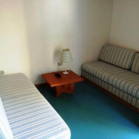 Hotel Kyrie Isole Tremiti San Domino Eksteriør bilde